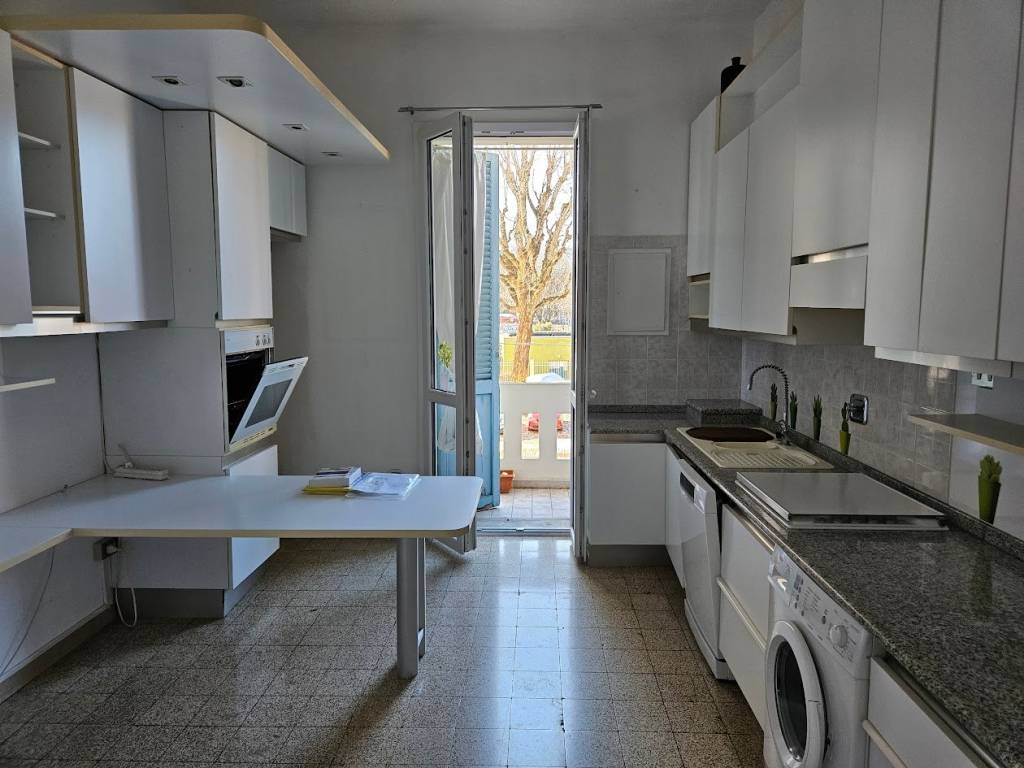 appartamento in vendita a Bologna in zona Saffi