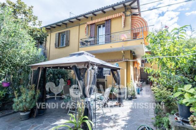 casa indipendente in vendita a Bologna in zona Quartiere Porto