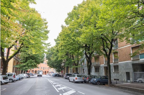 appartamento in vendita a Bologna in zona Santo Stefano