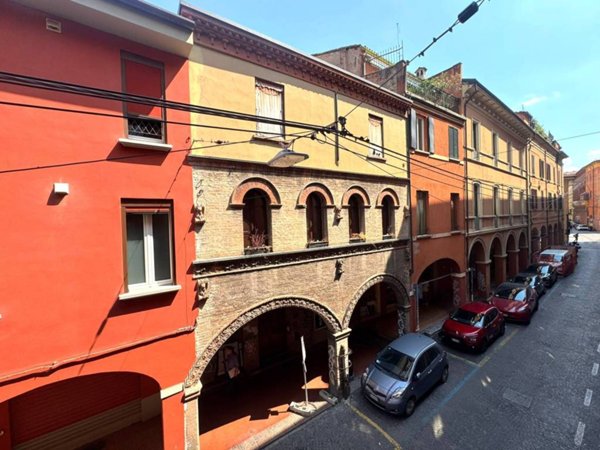 appartamento in vendita a Bologna in zona Centro Storico