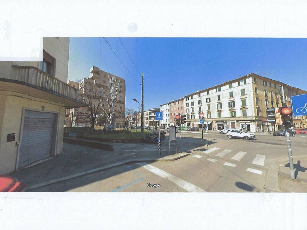 negozio in vendita a Bologna in zona Saragozza