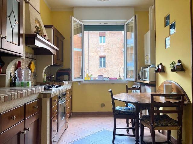 appartamento in vendita a Bologna in zona San Vitale