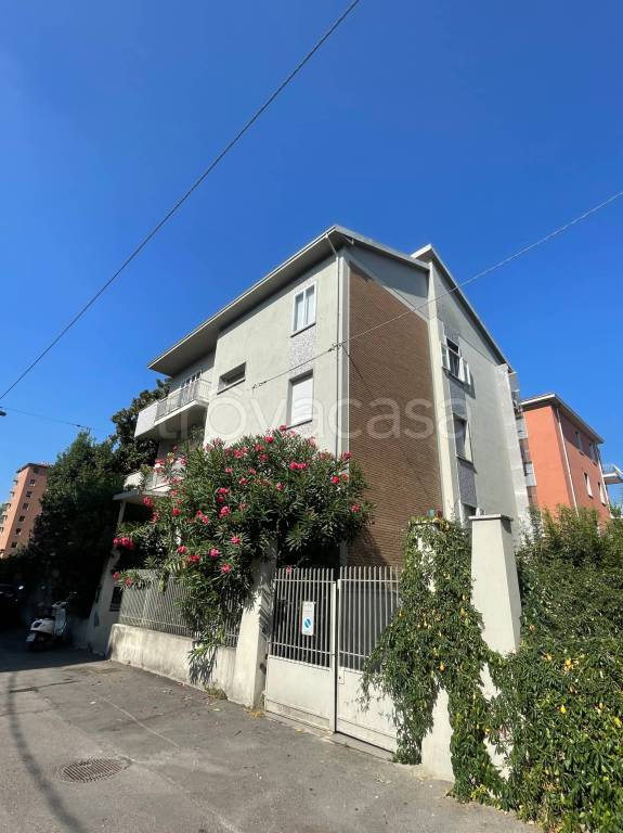 appartamento in vendita a Bologna in zona Borgo Panigale