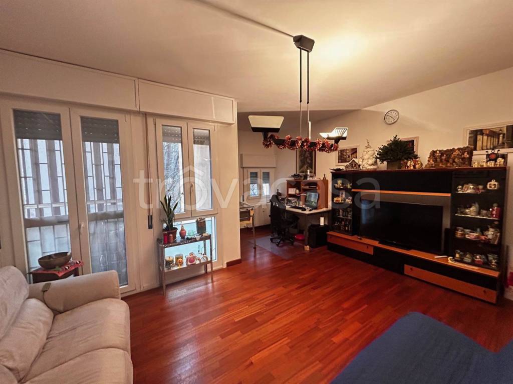 appartamento in vendita a Bologna