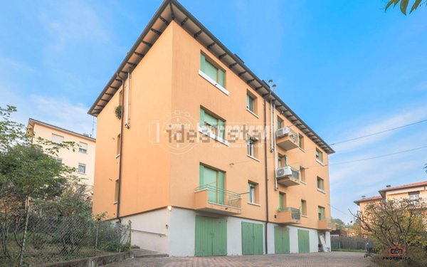 appartamento in vendita a Bologna in zona Santo Stefano