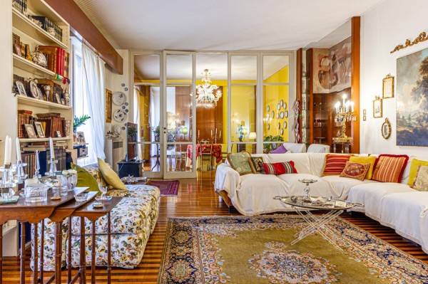 appartamento in vendita a Bologna in zona Santo Stefano