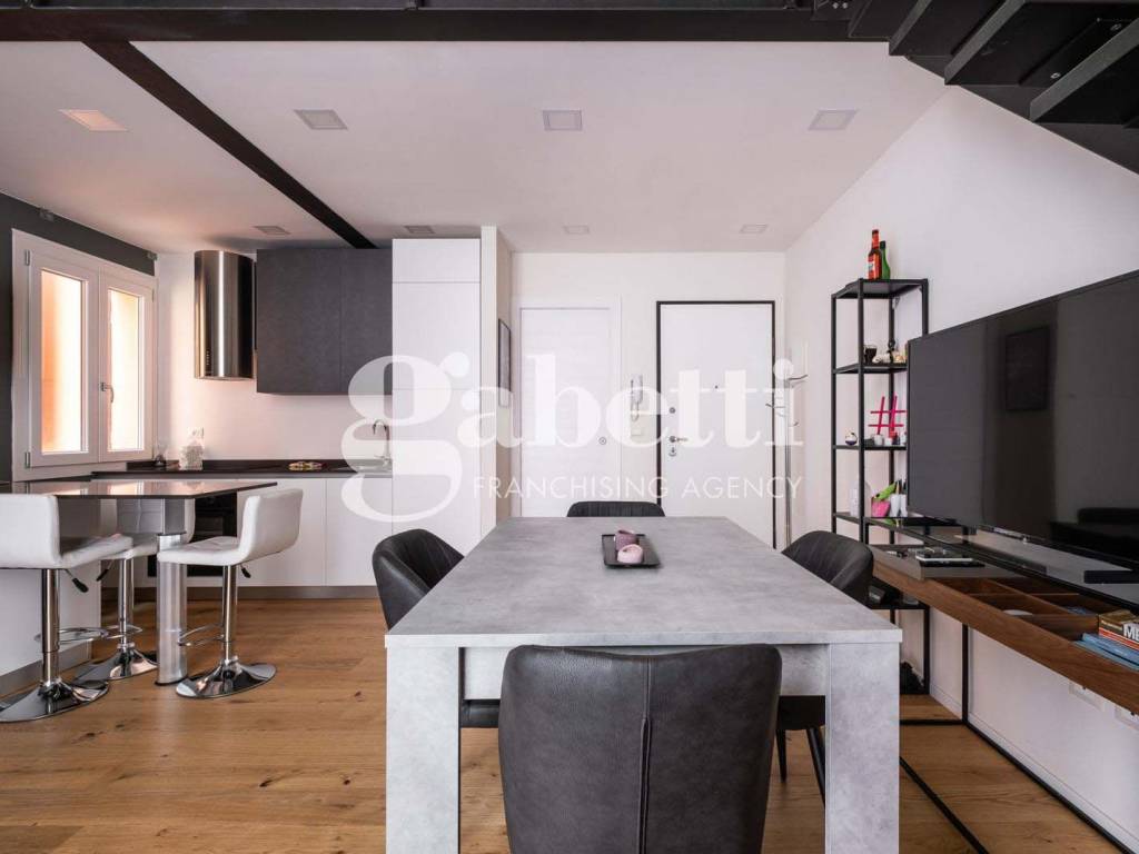 appartamento in vendita a Bologna in zona San Vitale