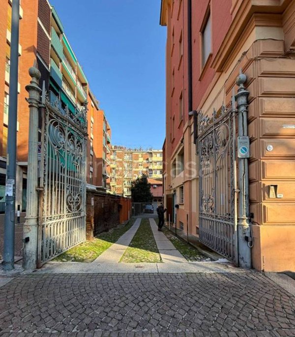 appartamento in vendita a Bologna in zona San Vitale