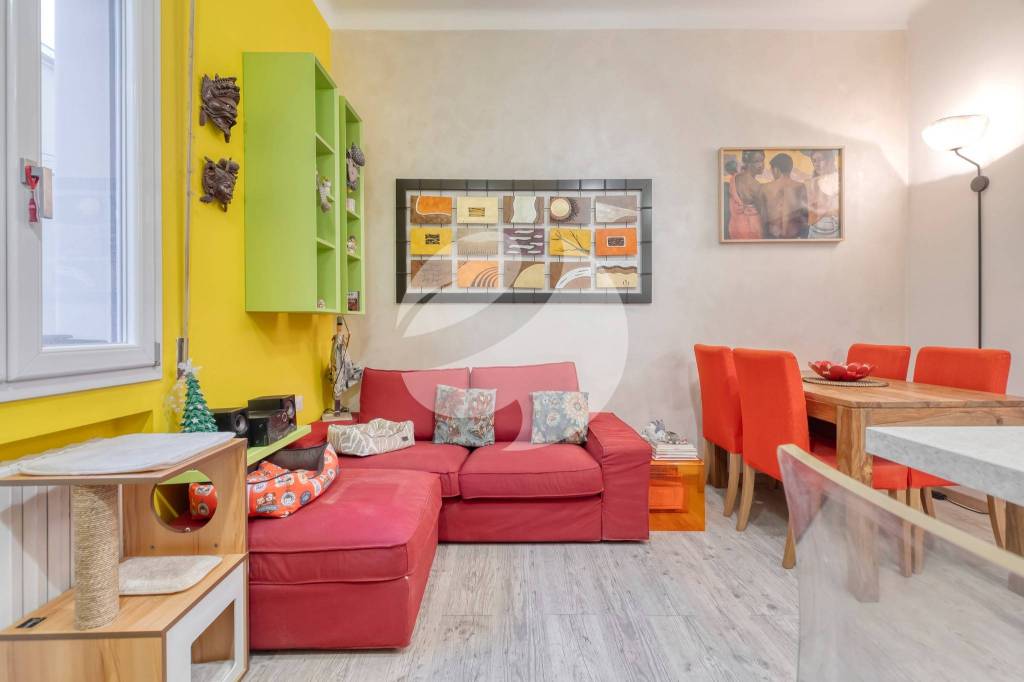 appartamento in vendita a Bologna in zona Saffi