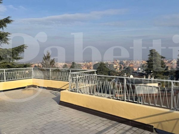 appartamento in vendita a Bologna in zona Santo Stefano