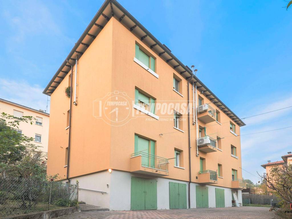 appartamento in vendita a Bologna in zona Santo Stefano