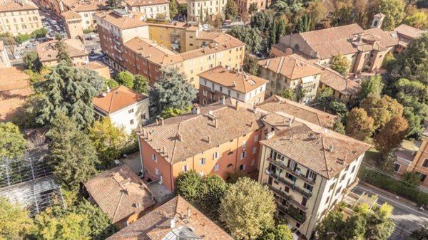 appartamento in vendita a Bologna in zona Santo Stefano