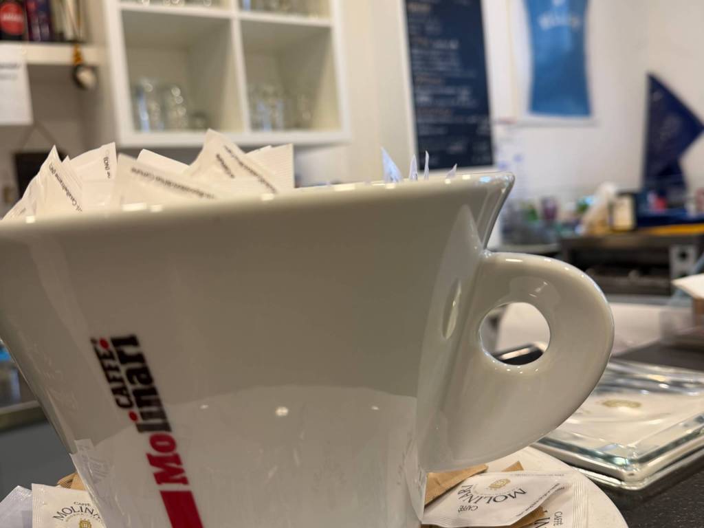 negozio in vendita a Bologna in zona Savena