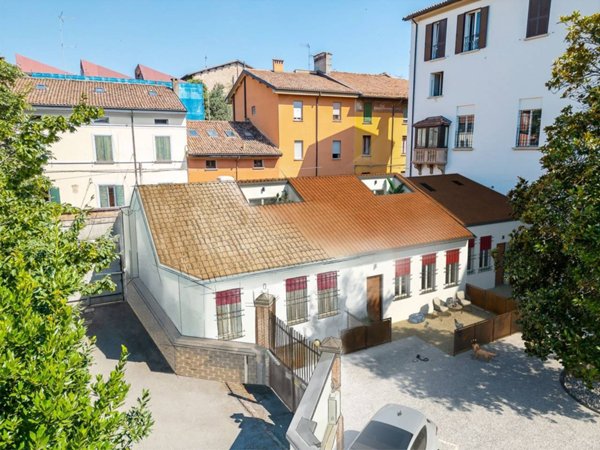 casa indipendente in vendita a Bologna in zona San Vitale