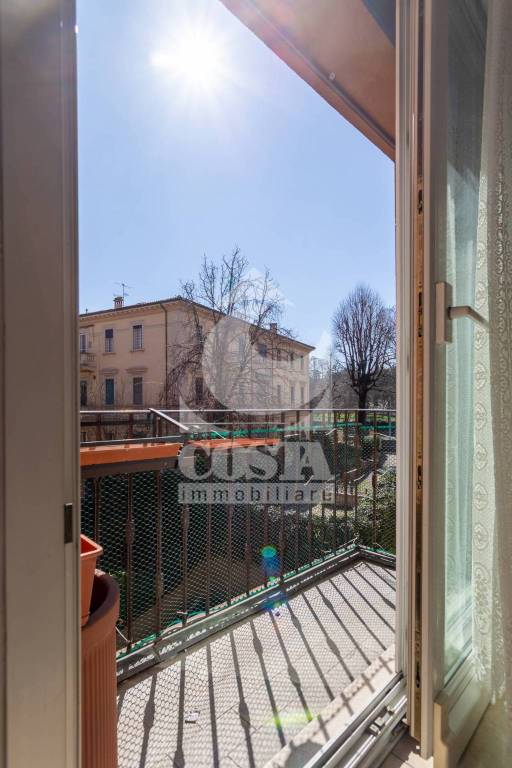 appartamento in vendita a Bologna in zona Santo Stefano