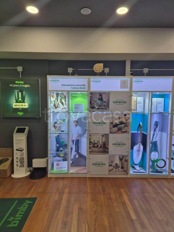 negozio in vendita a Bologna in zona Savena