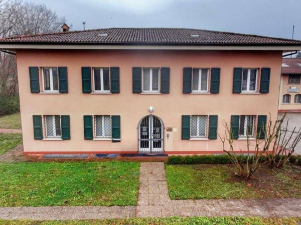 ufficio in vendita a Bologna in zona Pilastro