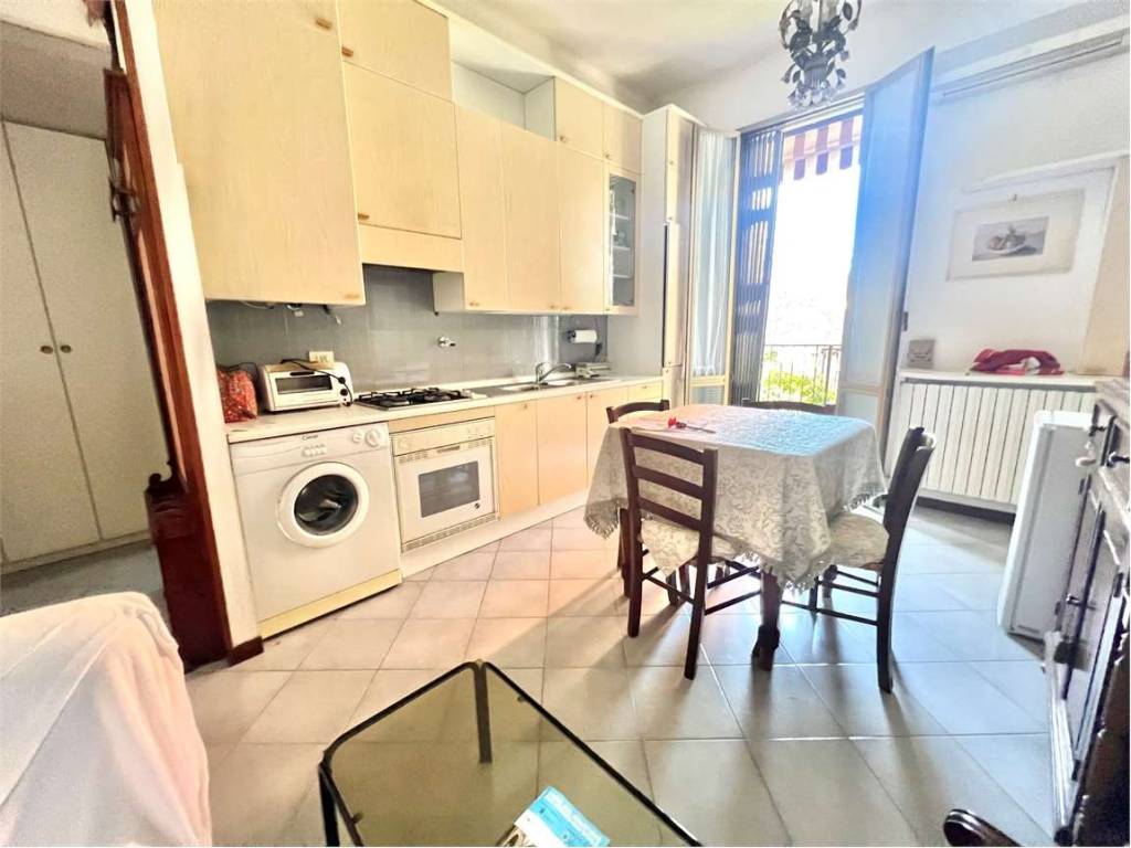 appartamento in vendita a Bologna