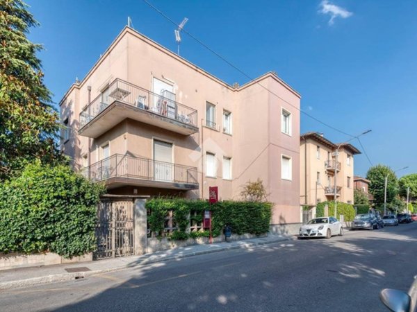 appartamento in vendita a Bologna