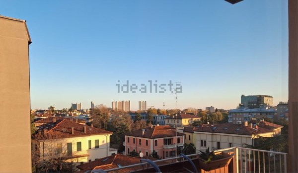 appartamento in vendita a Bologna in zona Centro Storico