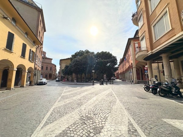 appartamento in vendita a Bologna in zona Centro Storico