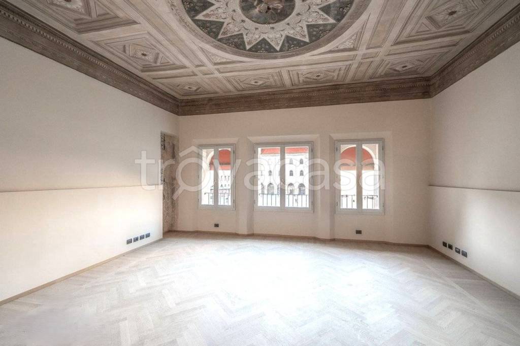 appartamento in vendita a Bologna in zona Centro Storico