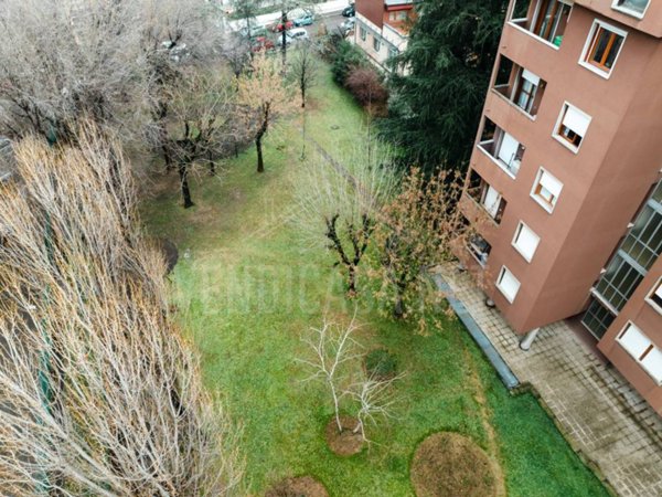 appartamento in vendita a Bologna in zona Savena