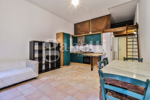 appartamento in vendita a Bologna in zona San Vitale