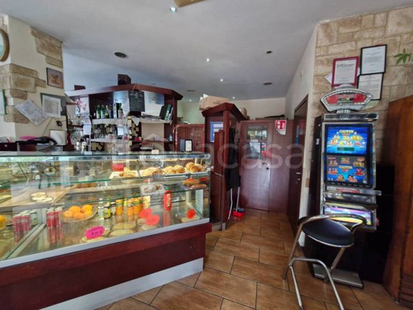 negozio in vendita a Bologna in zona Saffi