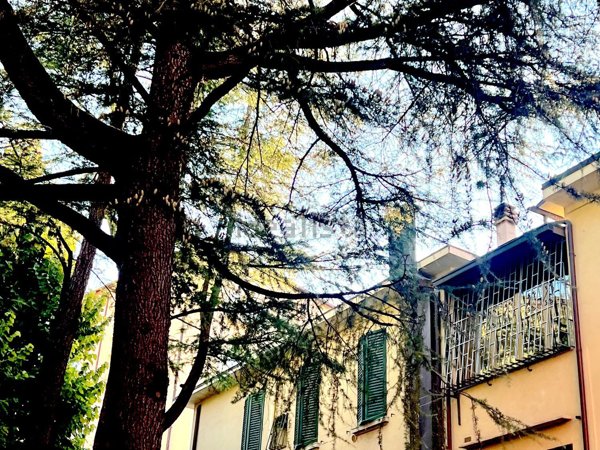 appartamento in vendita a Bologna in zona Saragozza