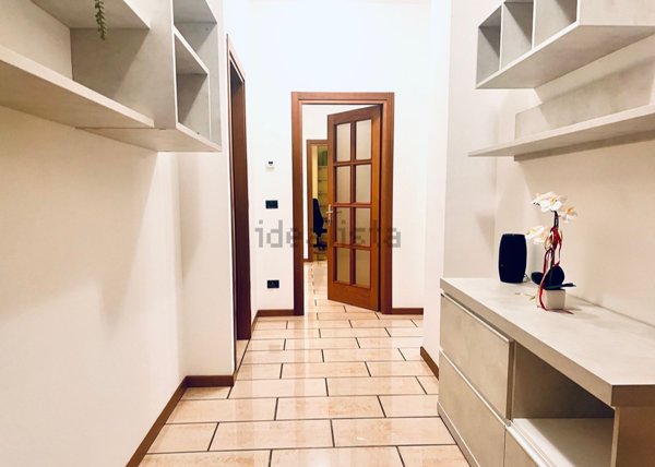 appartamento in vendita a Bologna in zona Quartiere Porto