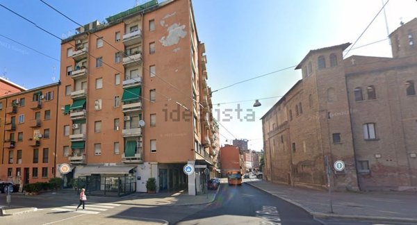 appartamento in vendita a Bologna in zona Quartiere Porto