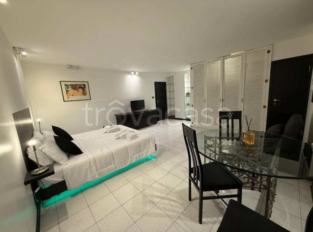 appartamento in vendita a Bologna in zona Centro Storico