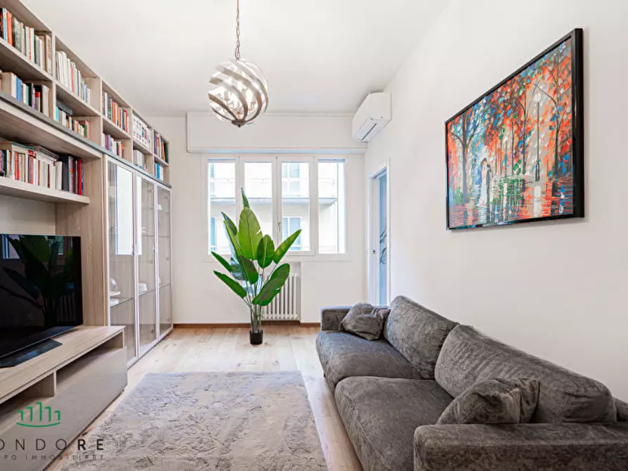 appartamento in vendita a Bologna in zona Santo Stefano