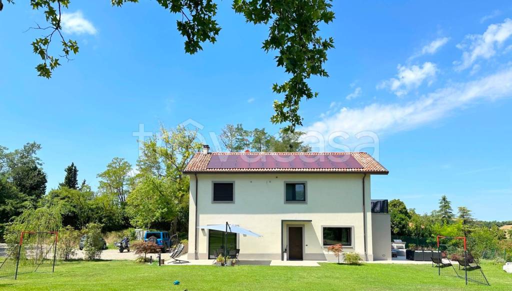 casa indipendente in vendita a Bologna in zona Santo Stefano