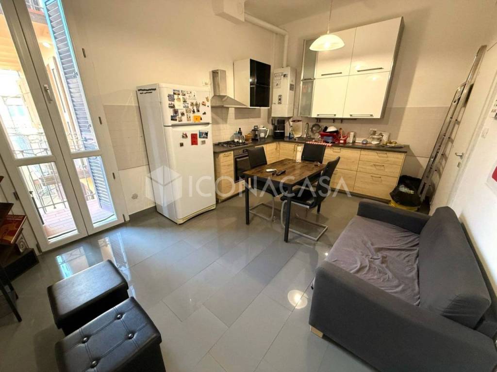 appartamento in vendita a Bologna in zona Saffi