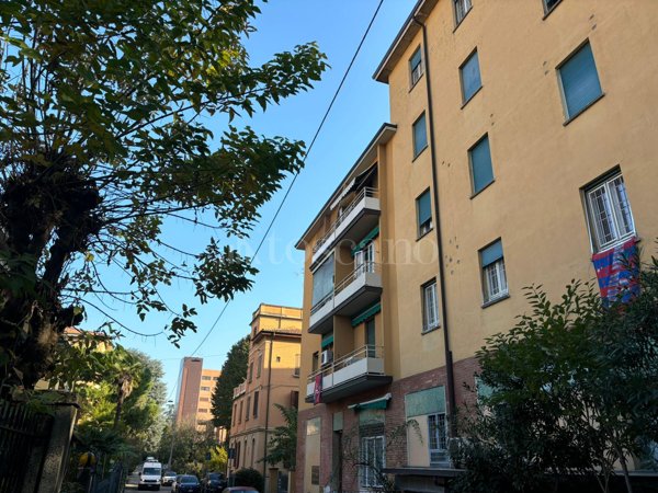 casa indipendente in vendita a Bologna in zona Saffi