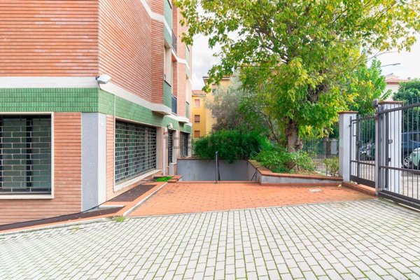 ufficio in vendita a Bologna