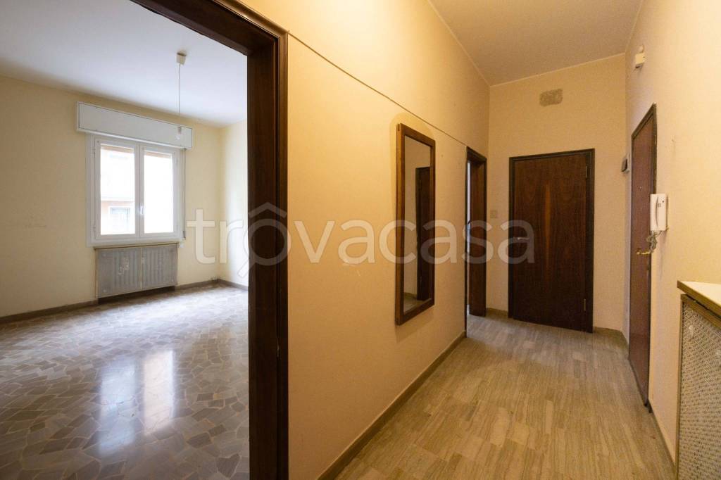 appartamento in vendita a Bologna in zona Saragozza