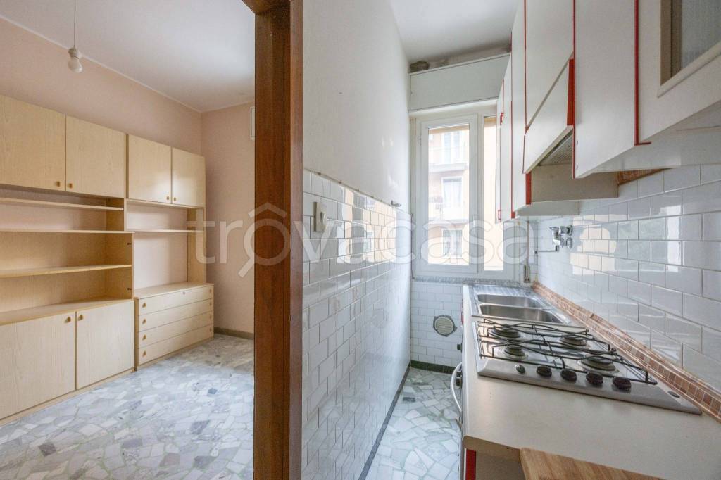 appartamento in vendita a Bologna in zona Saragozza