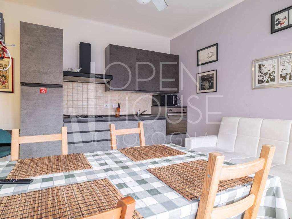 appartamento in vendita a Bologna in zona Santo Stefano