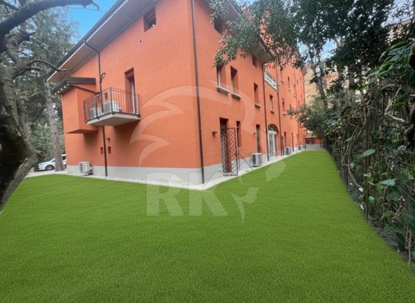 appartamento in vendita a Bologna in zona Santo Stefano