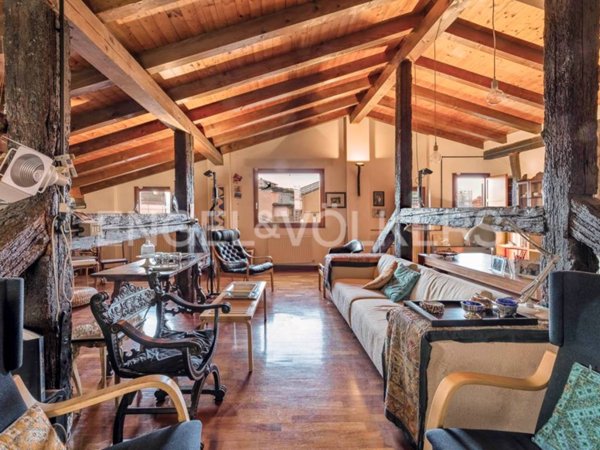 appartamento in vendita a Bologna in zona Centro Storico