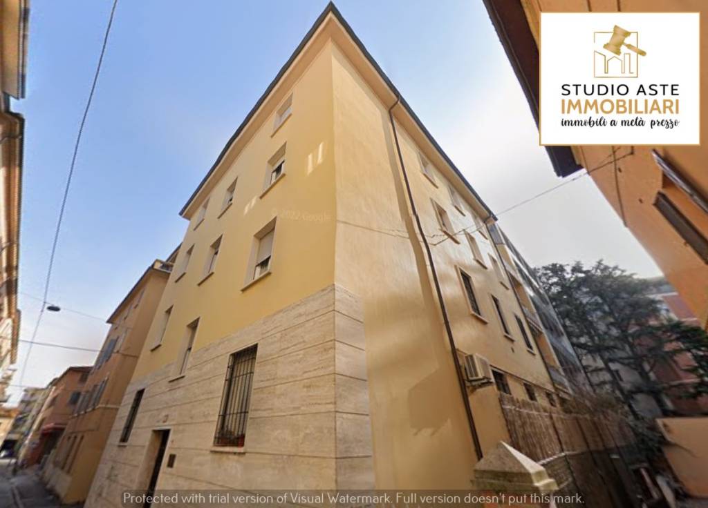 appartamento in vendita a Bologna in zona Saragozza