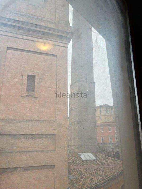 appartamento in vendita a Bologna in zona Centro Storico