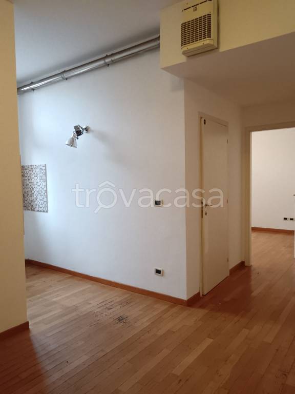 appartamento in vendita a Bologna in zona Centro Storico