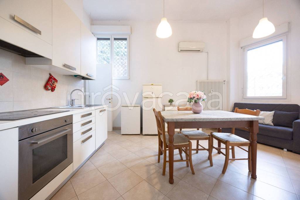 appartamento in vendita a Bologna in zona Saffi