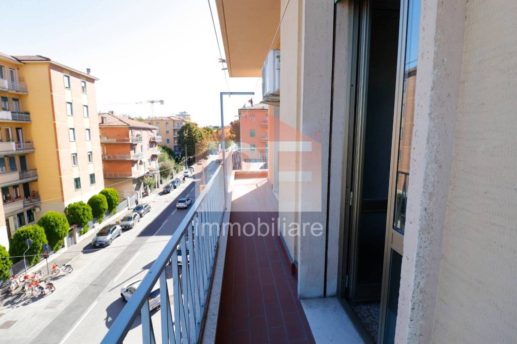 appartamento in vendita a Bologna in zona Saffi