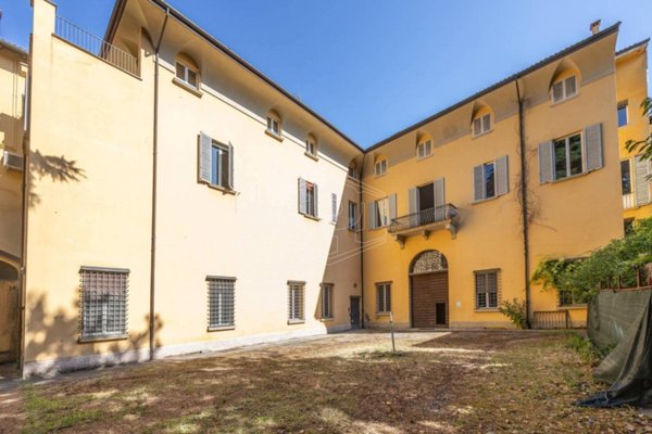appartamento in vendita a Bologna in zona Centro Storico