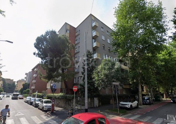 appartamento in vendita a Bologna in zona Santo Stefano